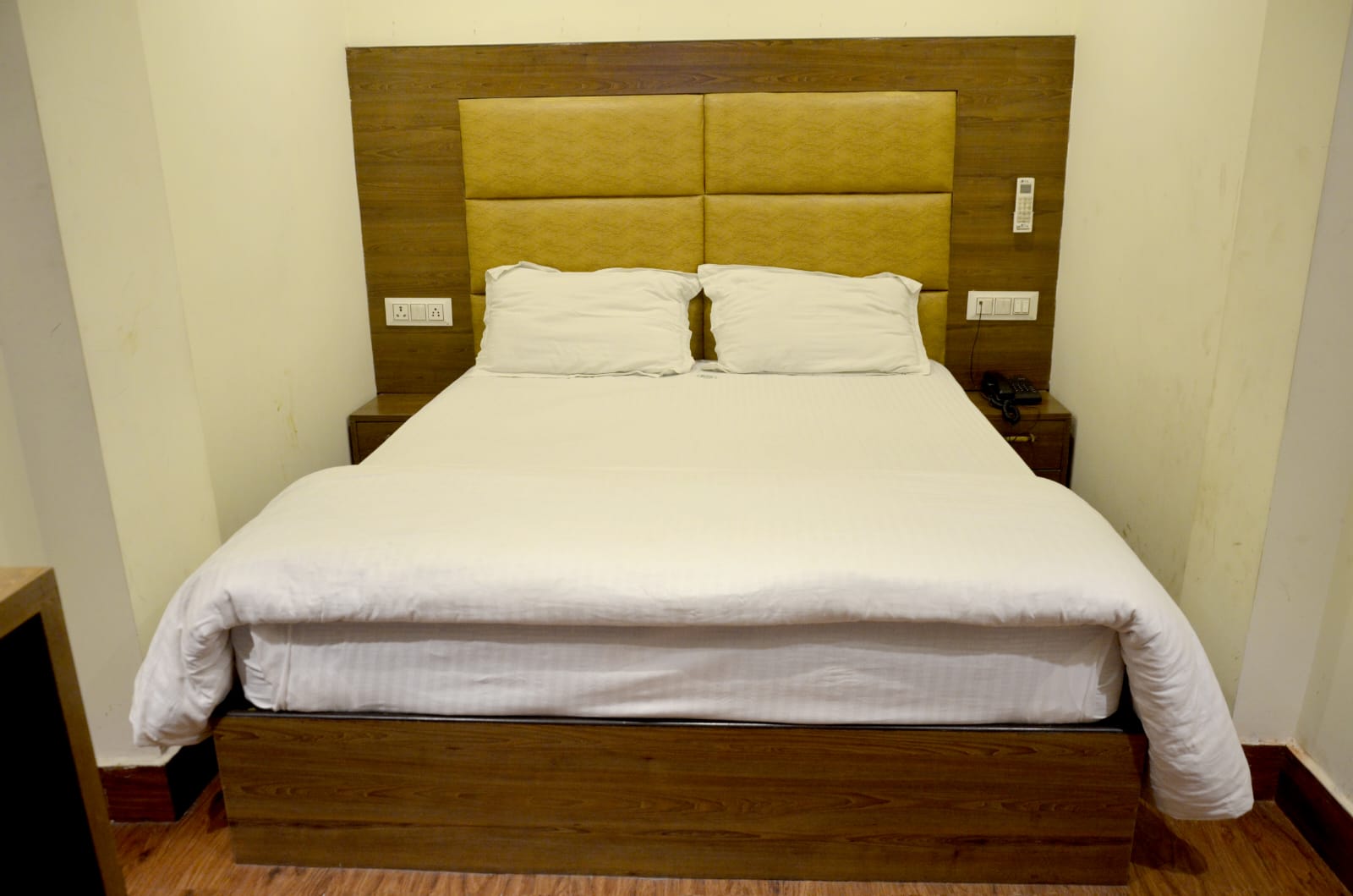 Super Deluxe Rooms